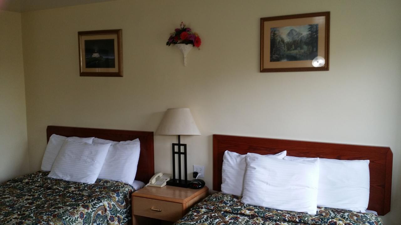 River Mist Inn Sturgeon Falls Екстер'єр фото