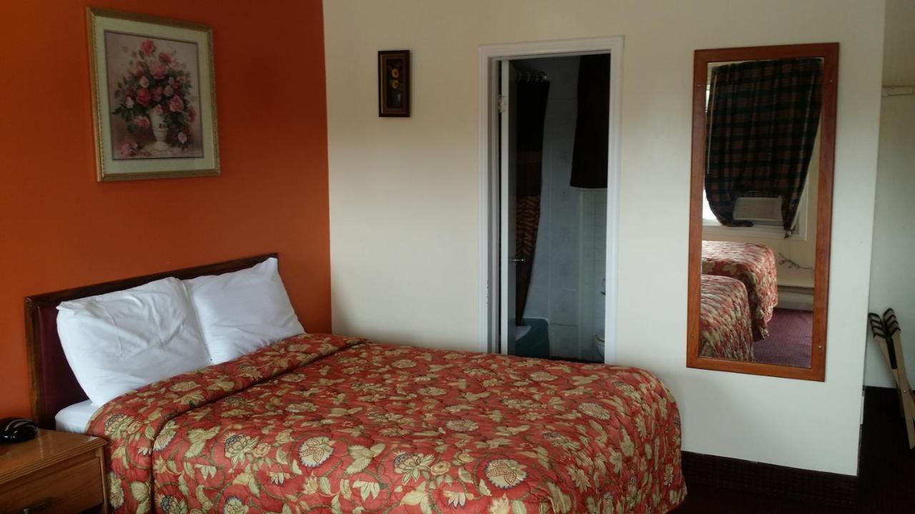 River Mist Inn Sturgeon Falls Екстер'єр фото