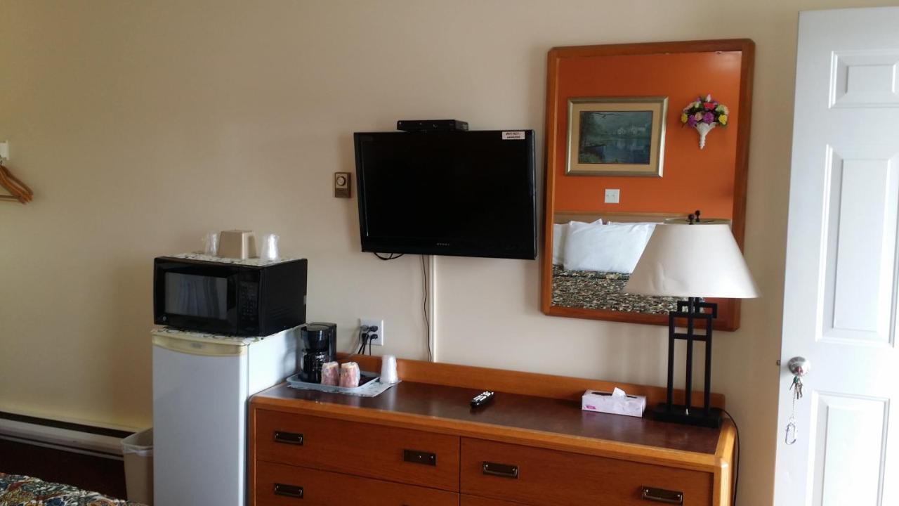 River Mist Inn Sturgeon Falls Екстер'єр фото